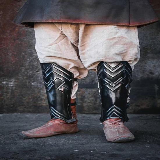 Dwarf Knight Blackened Steel Full Armor Cosplay Battle Gear Reconstruction Warrior Armor Style