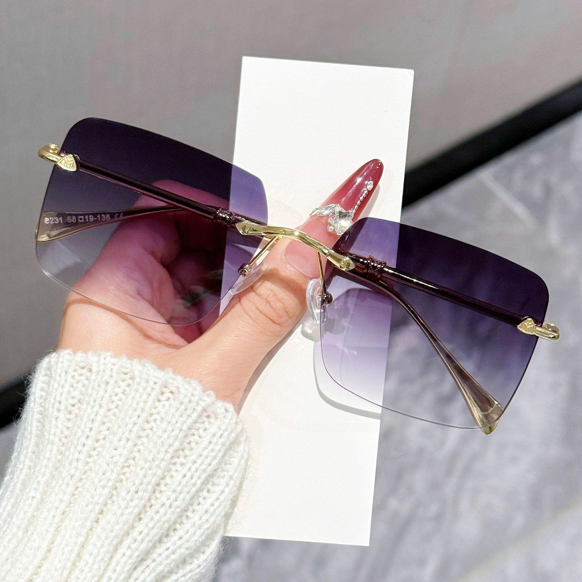 

High-End Light Luxury Rimless Square Sunglasses DS-8231 for Men And Women New Style