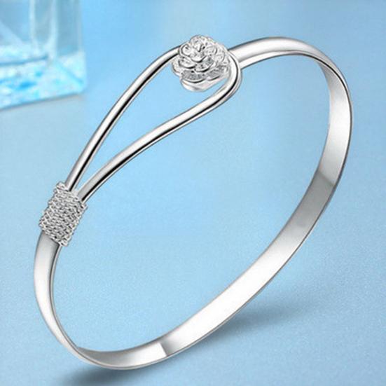 Yousheng Alloy Bracelet Opening Design Flower Buckle Electroplating Bright Luster Unfading Decorate Jewelry Gifts Light Luxury Temperament Women