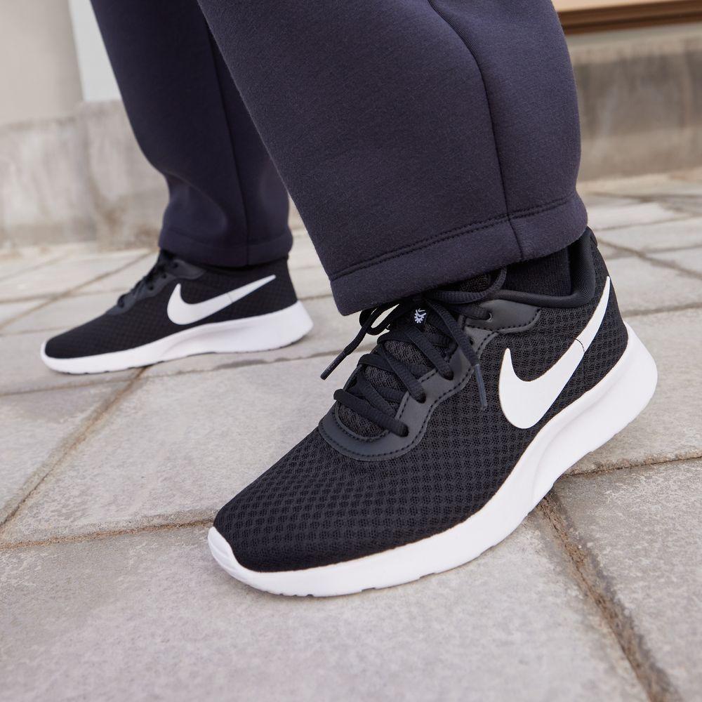Nike Wmns Tanjun Ease Black White 36