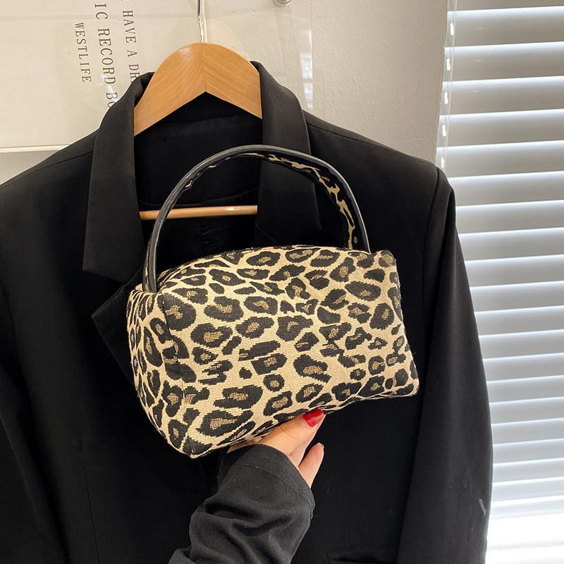 Modische Mini-Quadrat-Handtasche 2024 aus weichem Nylonmaterial mit einzigartigem Tierprint-Stil