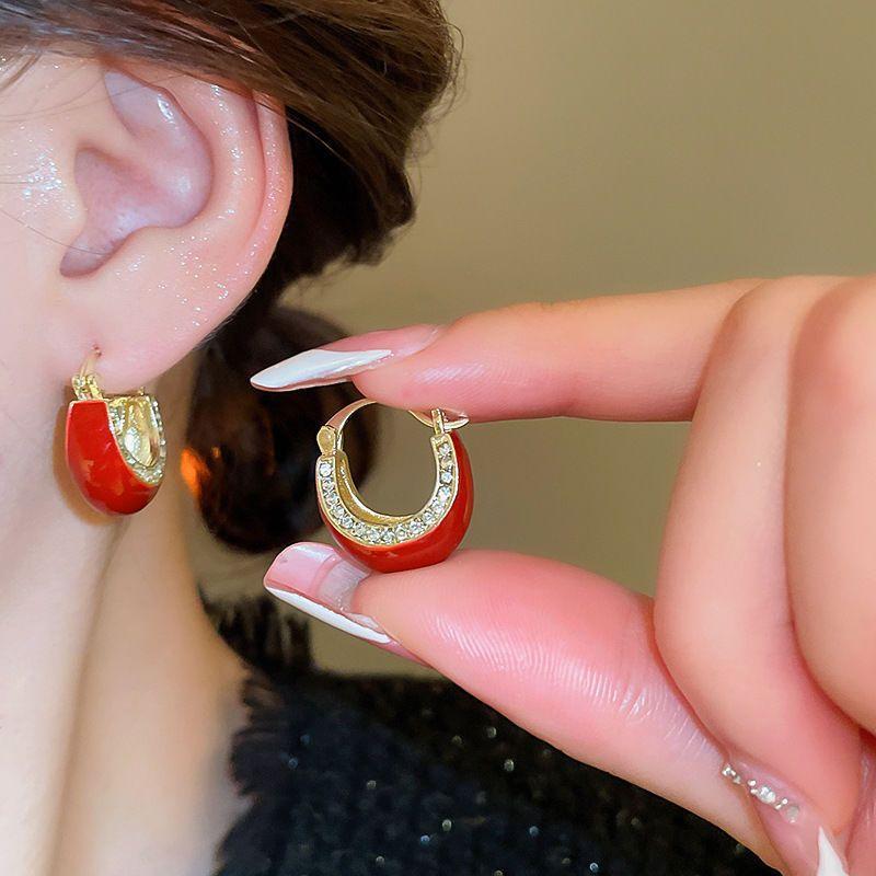 French retro Hong Kong style red geometric resin earrings stud earrings personality temperament earrings women