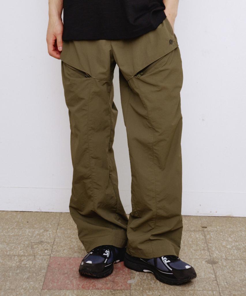 Kallapataleu Cn Wide Ankle Zipped Cargo Pants - Khaki