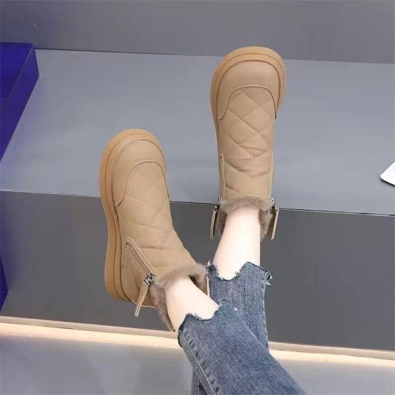 Women's Northeast Thickened Velvet-Lined Non-Slip Ankle Snow Boots - Soft Leather, Warm & Cozy.