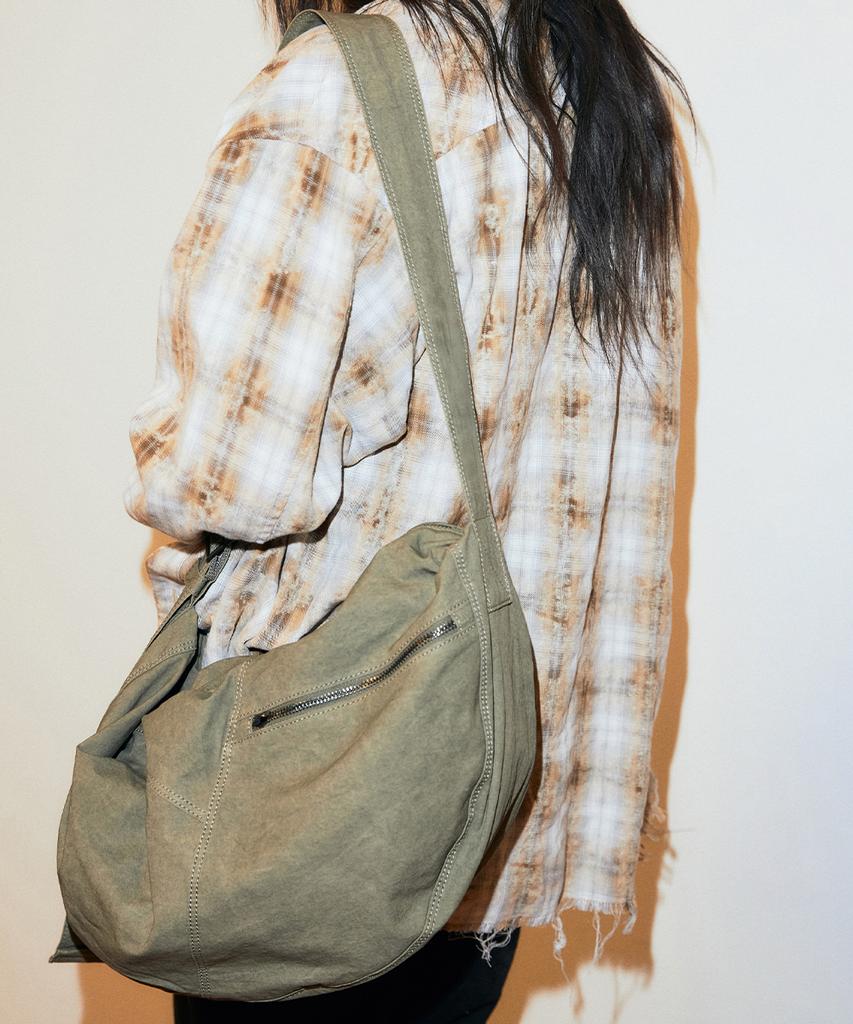 Mahagrid Overdyed Cross Bag Charcoal(Mg2Gsmab52A)