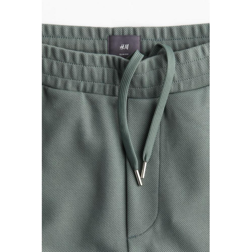 

Брюки-джоггеры HM slimM Fit Twill цвета стальной зеленый