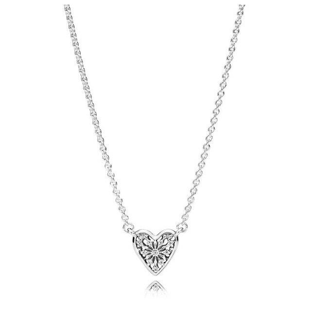 Tone Pan Model Hearts Of Winter Forever For Women Classic Vintage Allure Fairytale Tiara Glamour NecklaceVintage Necklaces