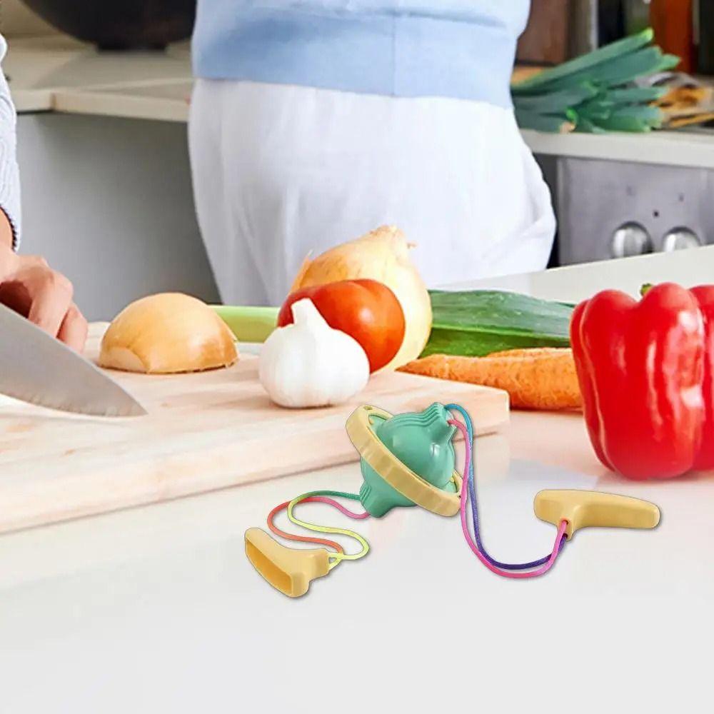 Portable Throw Egg Scrambler Manual Egg Spinner Scrambler Cooking Utensil Egg Puller Kitchen