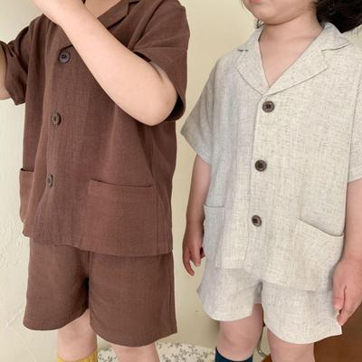 Children's Summer  Clothing Sets In Small Children Solid Color Short-sleeved Shirt + Shorts Two-piece Set