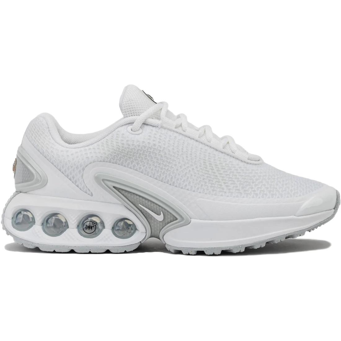 

Sneaker Nike Air Max Dn White Metallic Silver (Women s)(FJ3145-102) 38.5