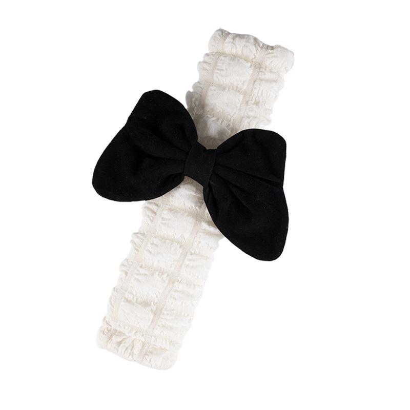 1PC Car Seat Belt Shoulder Cover for Girl Delicacy Cute Puff Sunflower Shoulder Cover Car Decoration Supplies