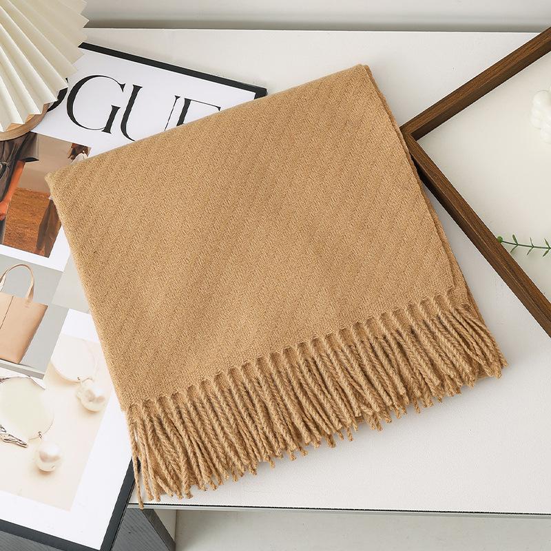 New model with solid color scarf women's autumn and winter thickened warm New Year's red scarf dual-purpose shawl