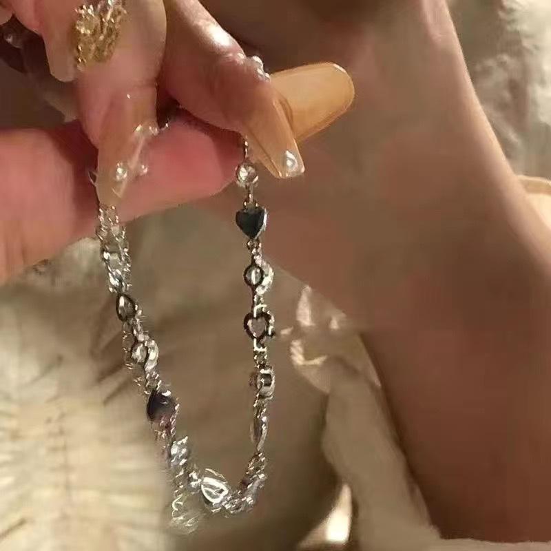 Six-pack Niche Bracelet Women's Ins Premium Versatile Camellia Beaded Splicing Design Bracelet