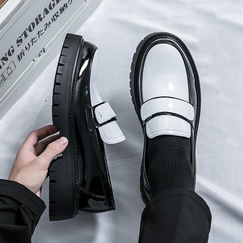 Fashion Handmade Leather Men Casual Shoes New Summer Driving Flats Fashion Style Male Loafers Outdoor Lazy Shoes Thick Bottom Moccasins