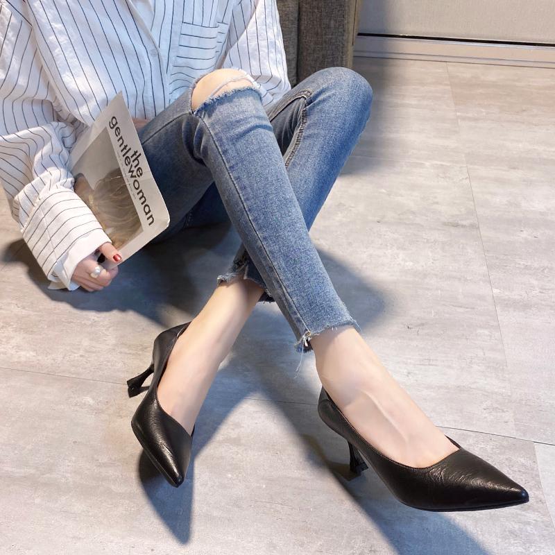 

Cream High Heels Soft Sole Versatile Professional Women s Shoes Pointed Toe Summer Flats Non-wearing Comfortable Ladies Footwear 35 чёрный