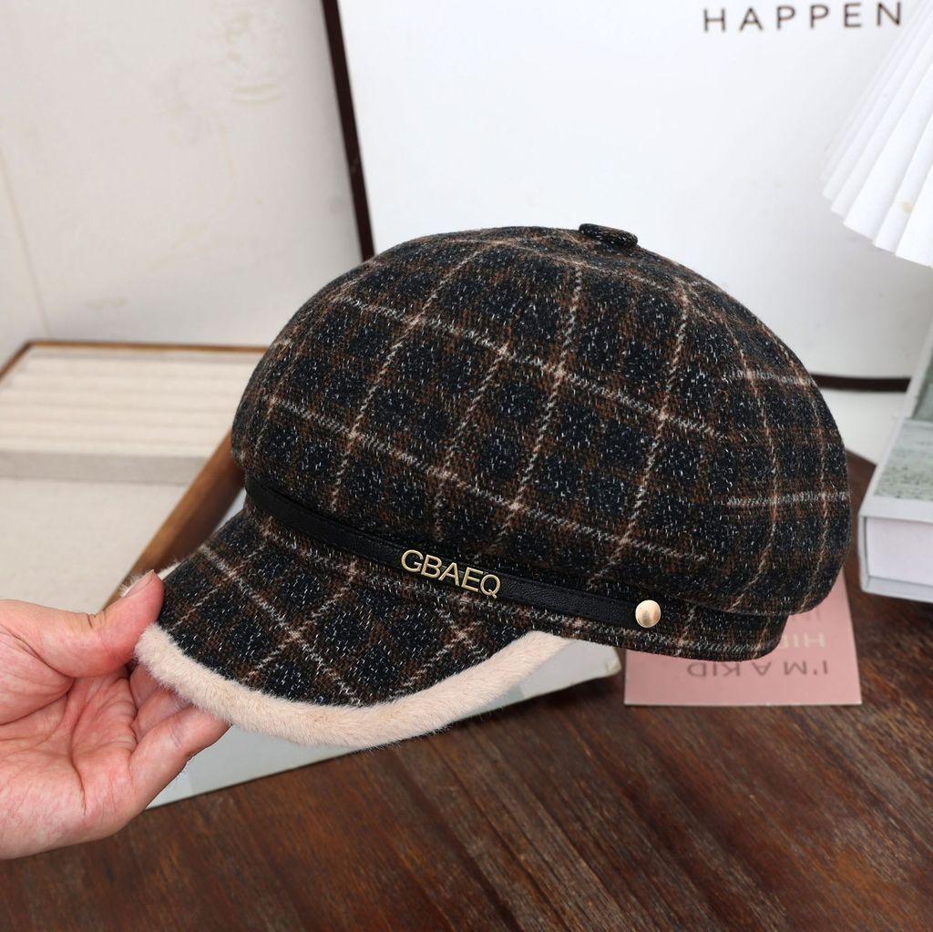College Style Beret Hat For Women With Chain Detail Versatile Spring Autumn Fashion