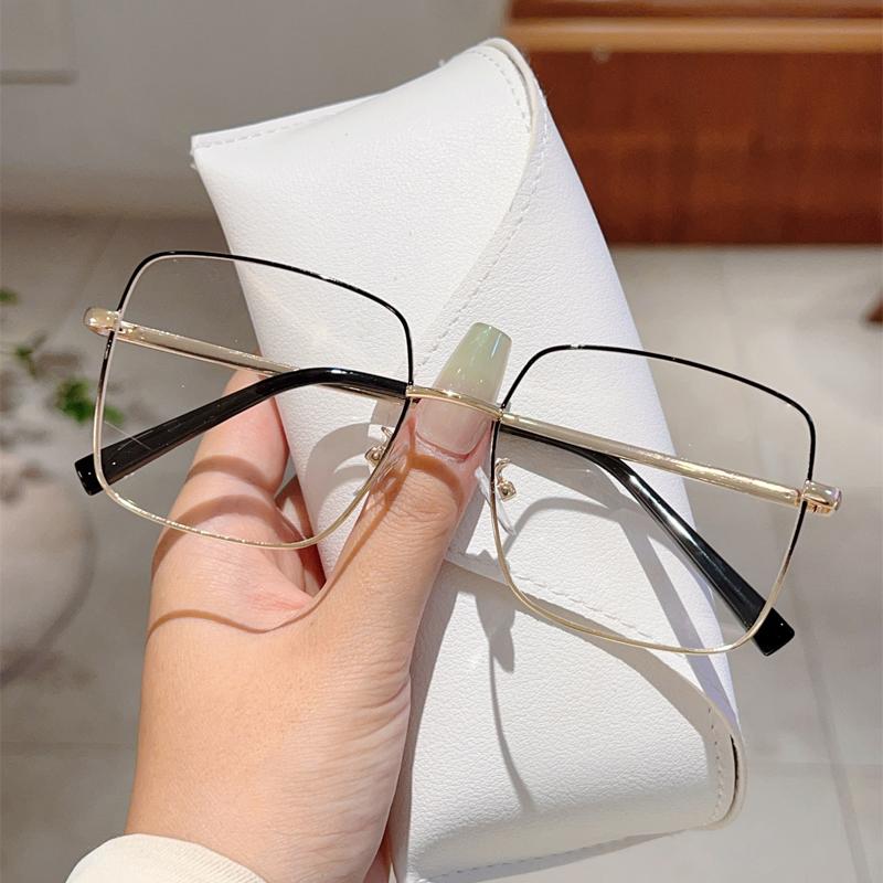 Vintage Square Glasses New Stylish Oversized Korean Style Eyewear Trendy Luxury Design Blue Light Blocking Optical Frames