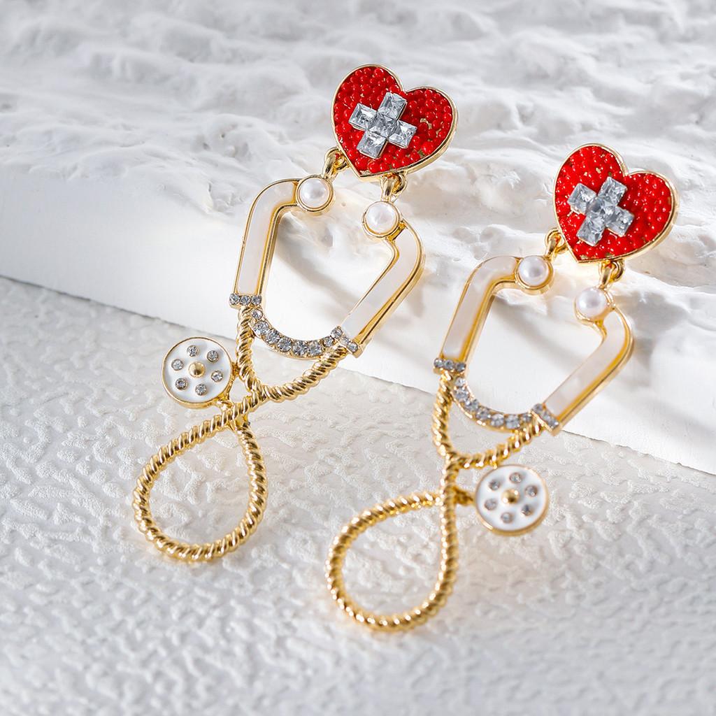 Trendy European American Heart-shaped Pendant Earrings Alloy Ear Studs Simple Modern Jewelry
