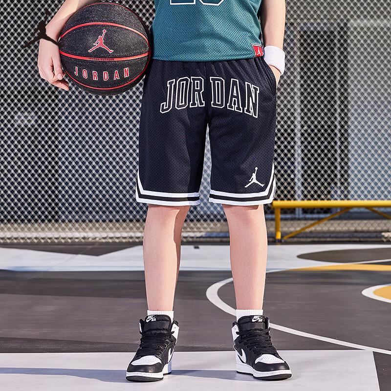

Jordan Летние баскетбольные шорты для мальчиков Nike M