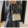 Korean Fashion Retro Crossbody Bag: Trendy Lightweight Shoulder Handbag for Women
