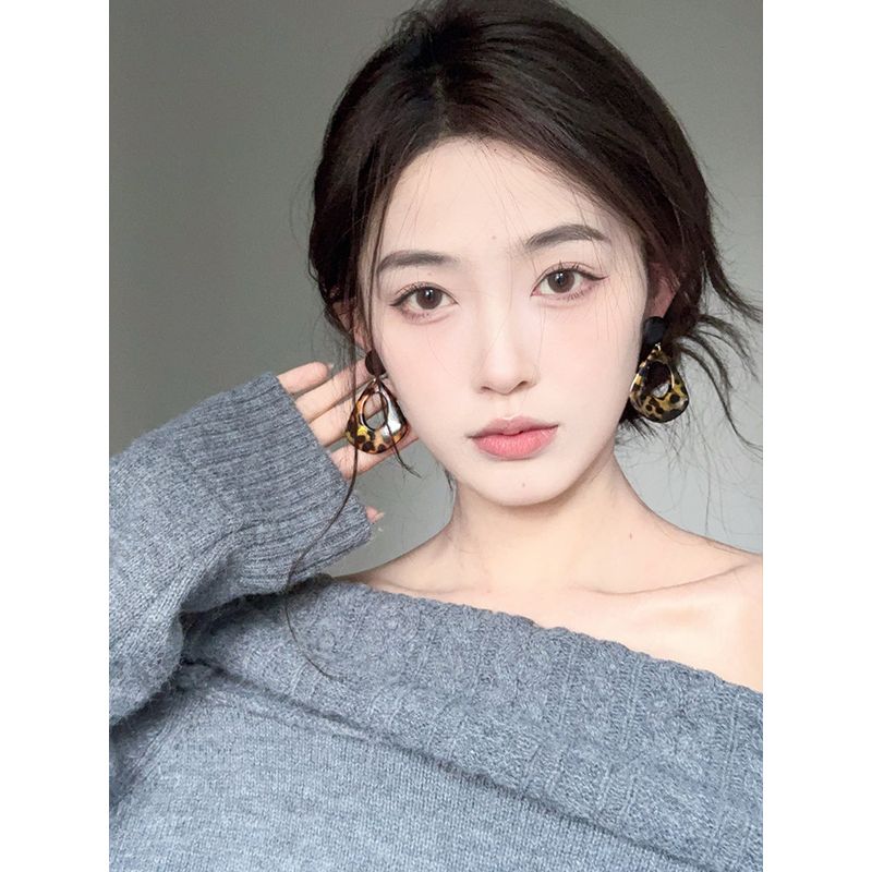 European and American Style Exaggerated Retro Leopard Print Earrings, Unique and Niche Earrings, Autumn and Winter Elegant Versatile High-End Earrings