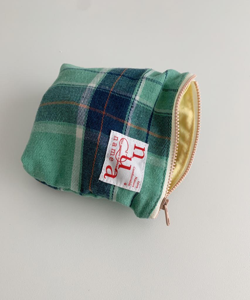 Nuaname Blanket Vintage Check Pouch 2 Colors