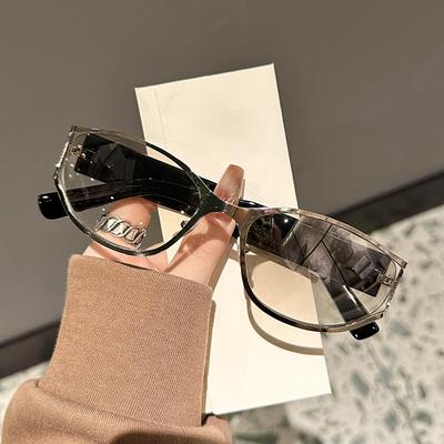 Latest Y2k Alloy Steampunk Sun Glasses For Ladies For For Gents Luxury Designer Vintage Punk Sun Glasses Popular Hip Hop Trendy Eyeglasses