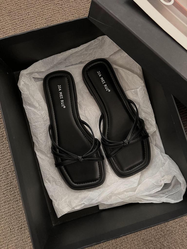 Flat Bottom Simple Niche One-word Slippers Women's Shoes 2025 New Summer Vacation Fairy Sandals Beach Sandals