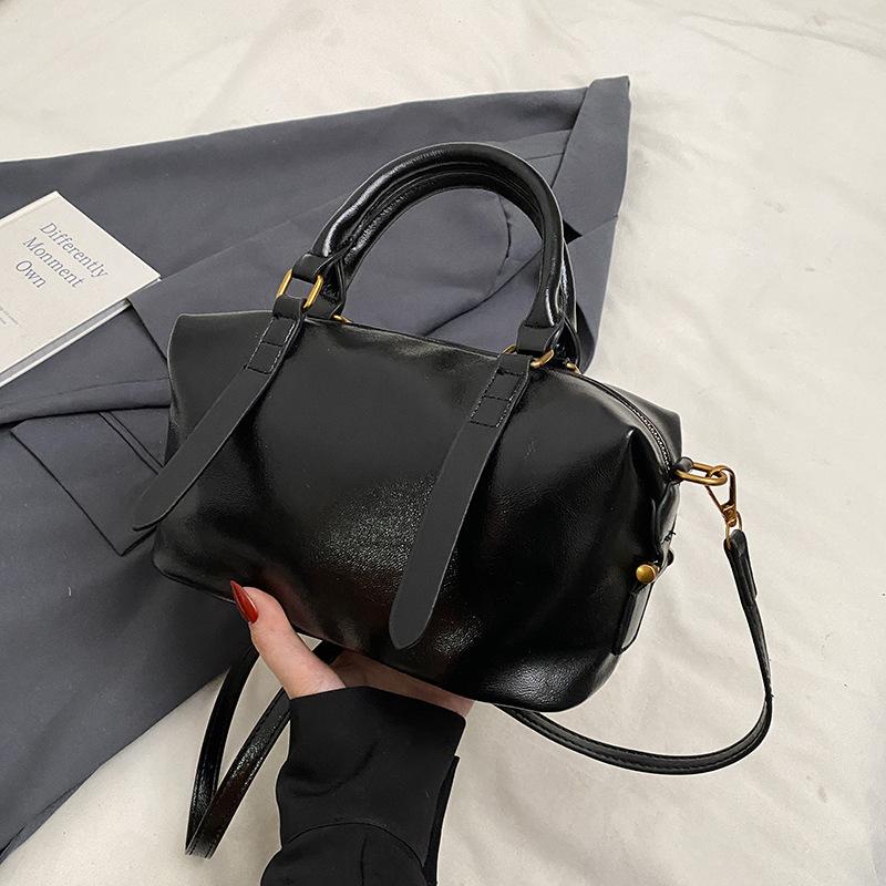 Vintage Premium Maillard Handbag Female Tide Commuter Versatile Boston Bag Casual Messenger Bag