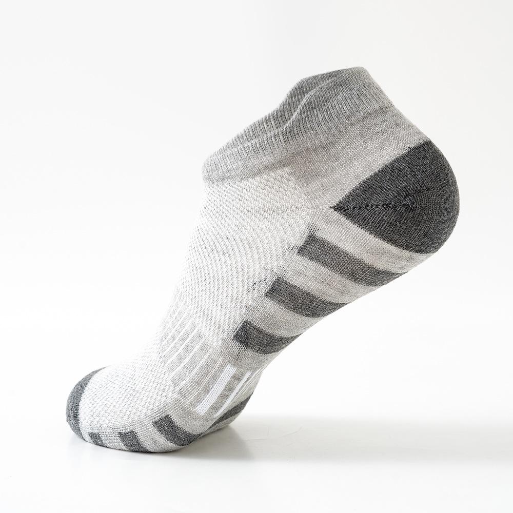 Men's Plus Size Color Block Mid-Calf and Over-the-Knee Sports Socks