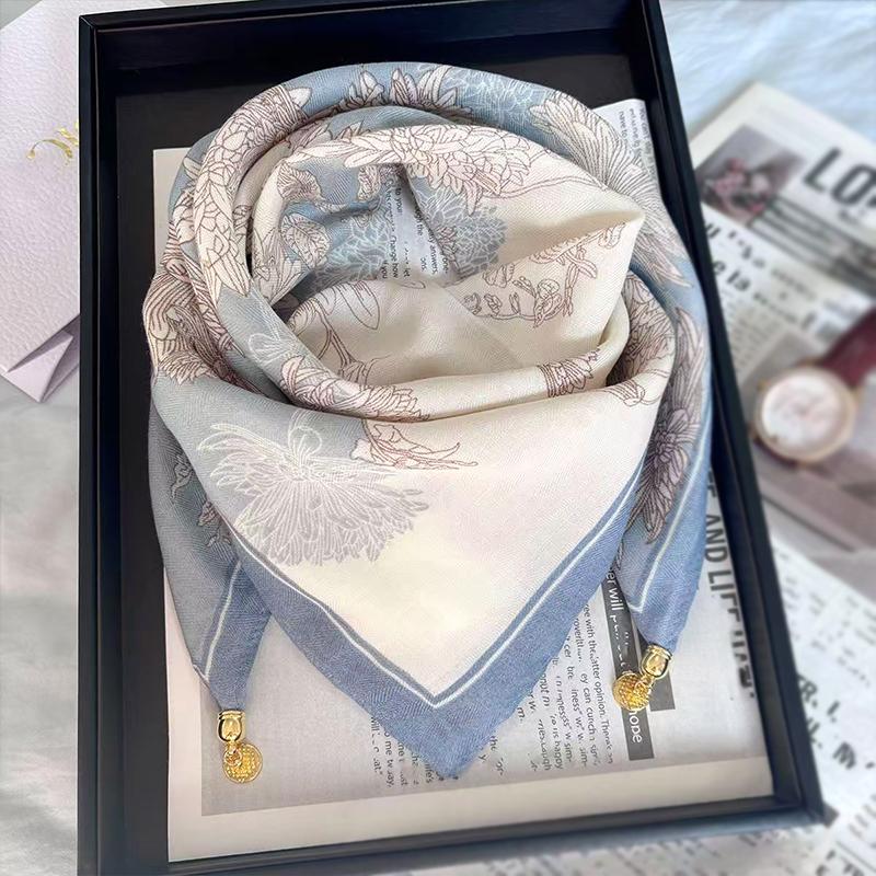 106x65cm Necklace Gift Silk Scarf Elegant Painted Pattern Versatile Neck Scarf Luxury Magnetic Closure French Style Multi-Color