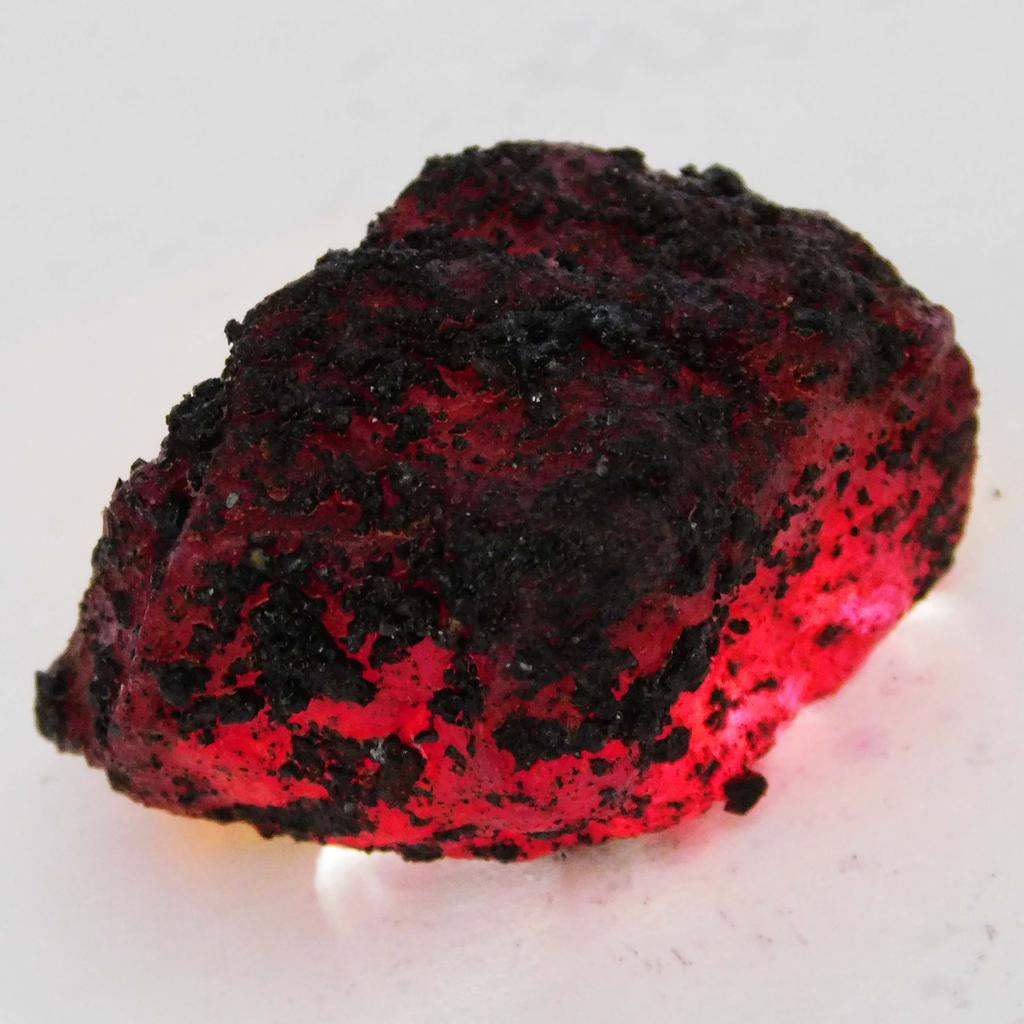 Natural Red Ruby Loose Gemstone 165 ct Rough for Lapidary and Gem Collections