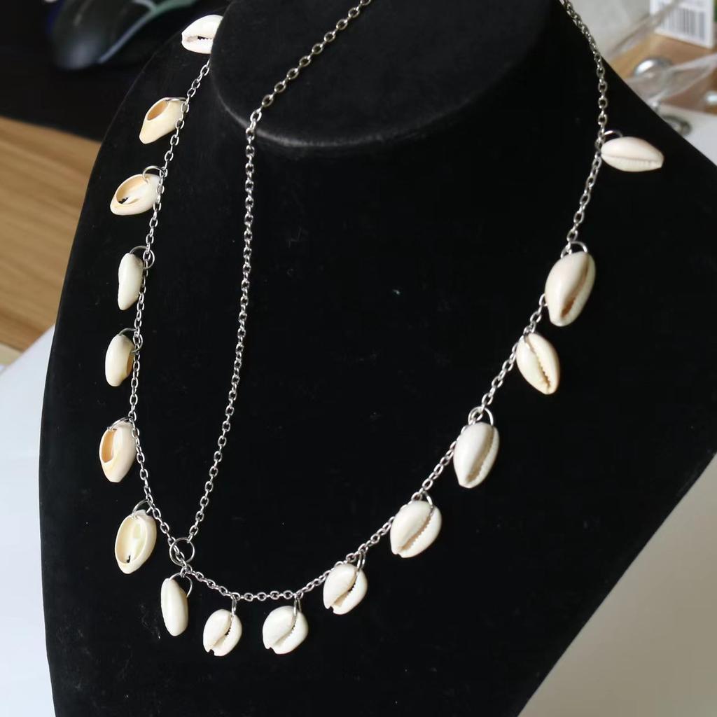 Stylish and Simple Fringed Bohemian Ethnic Shell Pendant Headband, Headband, Holiday Travel Headgear