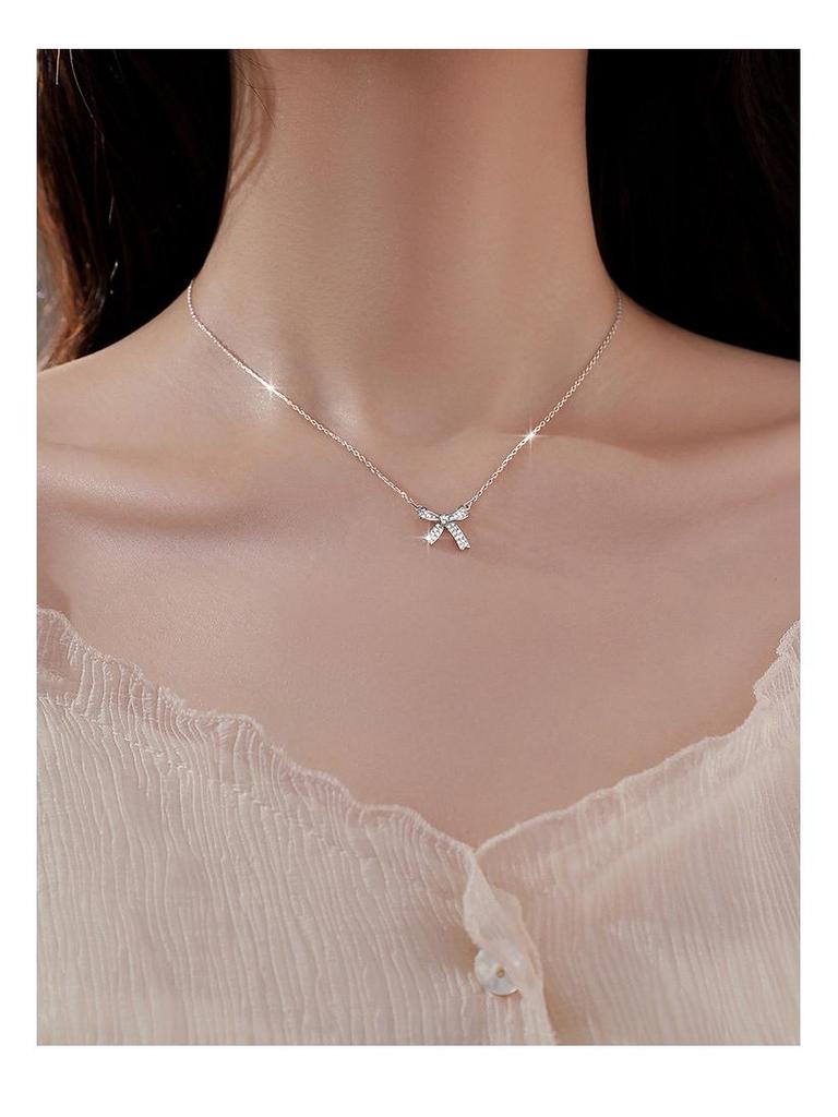 S925 Sterling Silver Bow Necklace - Elegant Women's Clavicle Chain Pendant for 2024