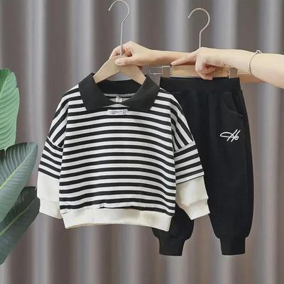 Stylish Boys' Striped Two-Piece Suit: Sweatshirt and Casual Pants for Spring and Autumn