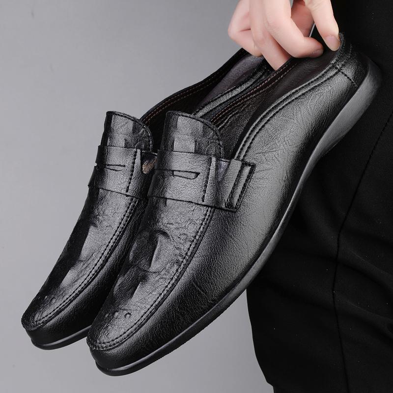 Summer Men's  Leather Loafers Walking Flats Breathable Outdoor  On Casual Shoes Male Shoes Comfortable and Stylish Slippers