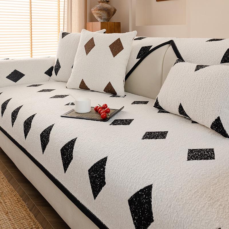 Autumn And Winter Half-Fleece Sofa Cushion  New Thickened Non-Slip And Dirt-Resistant Seat Cushion Washable Sofa Cover Towel