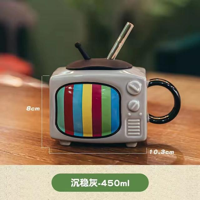 

Creative 3D Television TV Shape Milk Beer Mugs with Cover Household Cup Exquisite Drinking Drinkware Ceramic Coffee Mugs Retro 450ml сірий