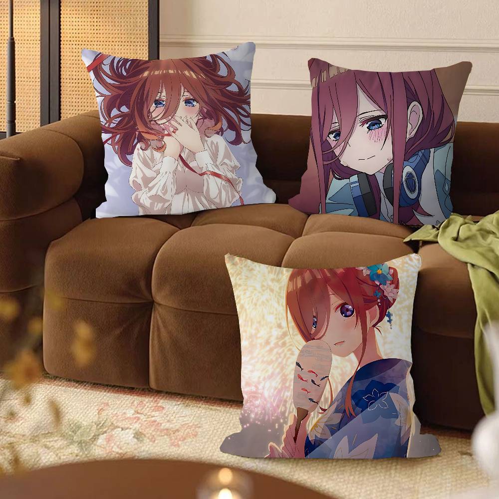 Charaktere-Nakano-Miku Kissenbezug Kissenbezug Wohnzimmer Sofa Heimdeko Kundenspezifisch