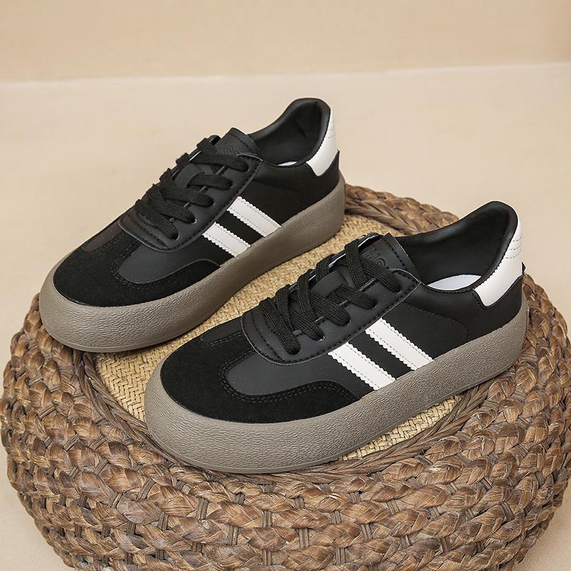 Large Size Casual Frosted Plate Shoes Female Spring and Summer New Fashion Hundred Matching Retro De Training Shoes Women