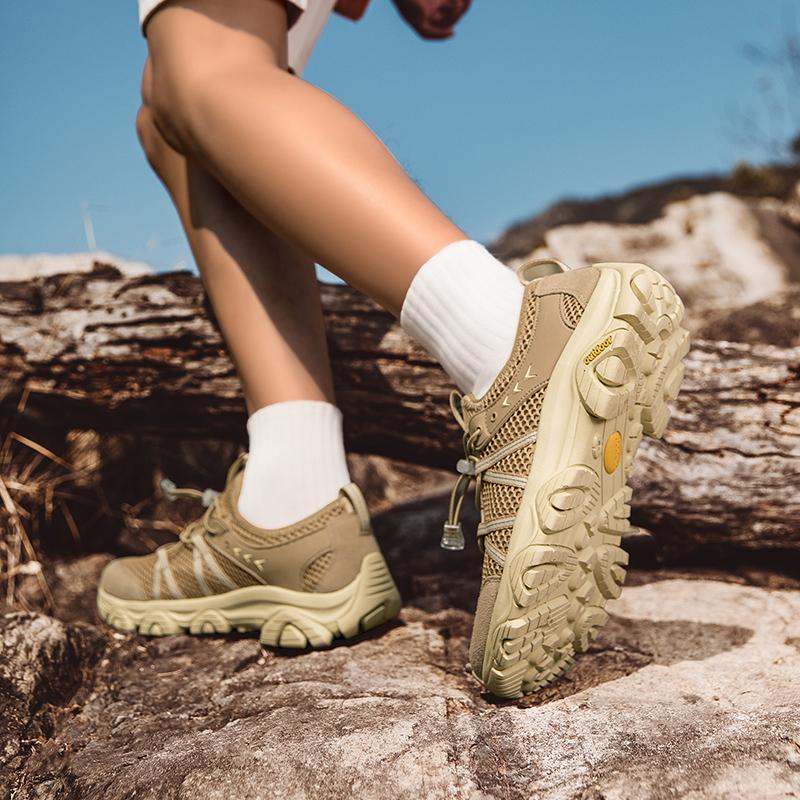 Men's & Women's Hiking Shoes Breathable Casual Sneakers Hole Shoes Outdoor Casual Sandals Summer