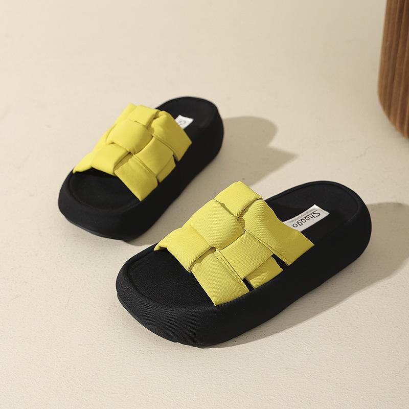 Thick-soled Slippers Women's Outer Wear 2025 Spring and Summer New Korean Version of Versatile One-word Drag Fashion Fairy Cool Slippers