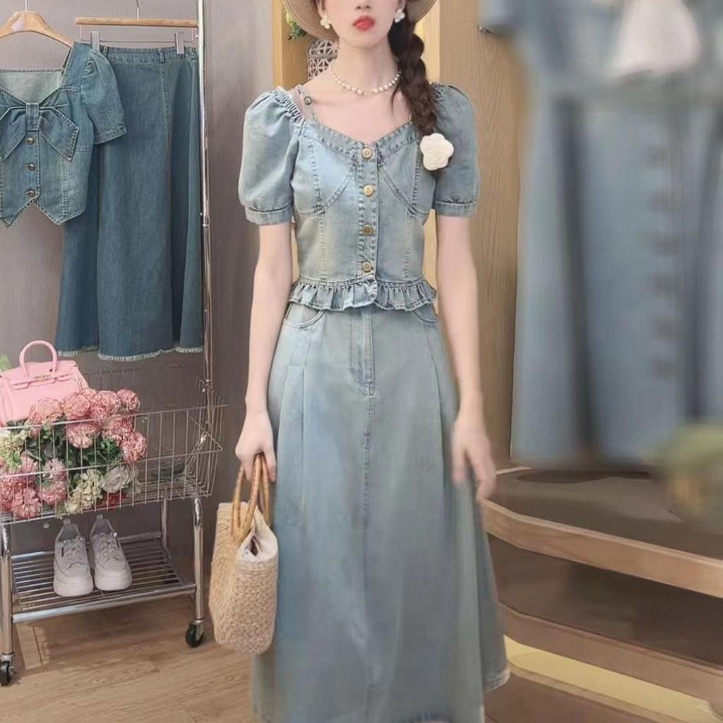 Women's Summer Retro Slimming A-line Denim Skirt and Short-sleeved Top Set