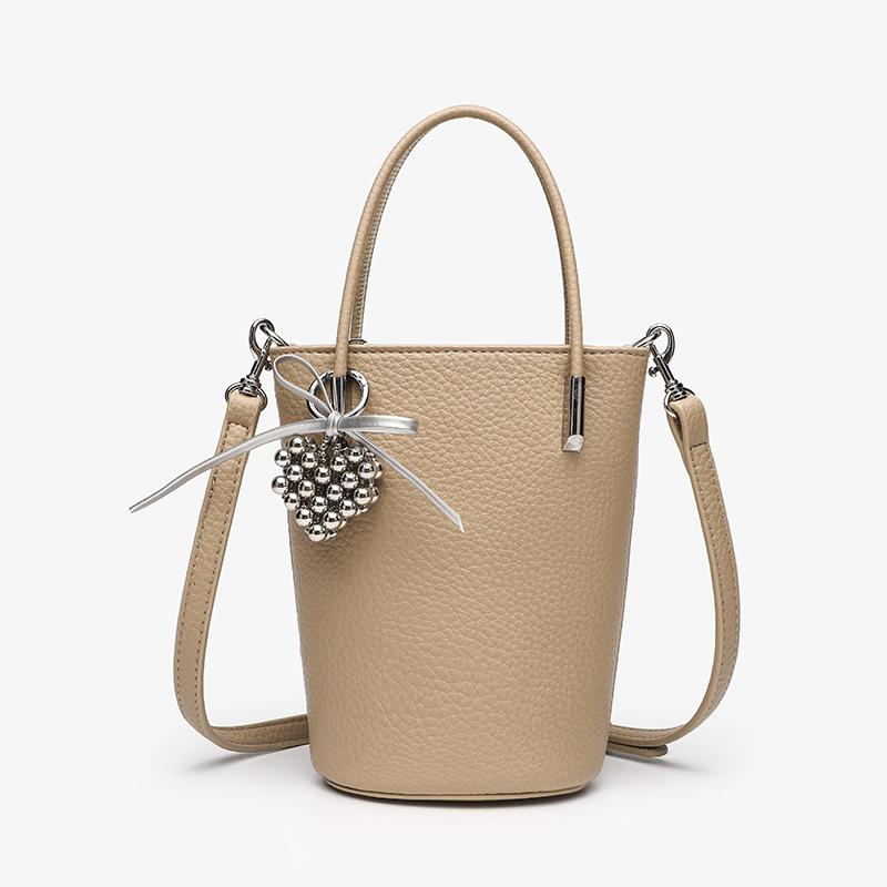 Light Luxury Niche Exquisite High End Small Handbag for Women's New Versatile Large Capacity Bucket Bag Crossbody Bag Summer