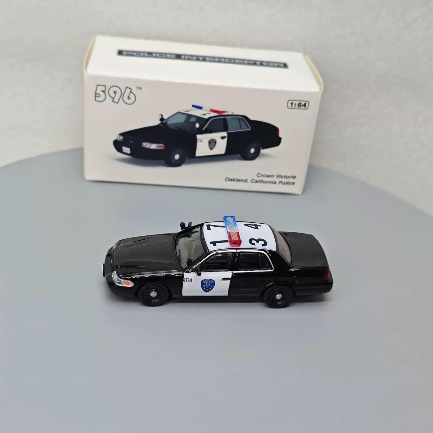 ABBZ1 596 1:64 Wagoneer/CV/Tahoe/Suburban/Express/ Taurus alloy car model