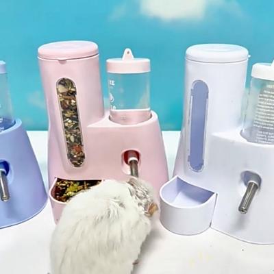 Hamster Automatique 2-en-1 Abreuvoir Grande Capacité Facile à Nettoyer Distributeur d'Eau d'Alimentation Bol à Nourriture Amovible Ours Doré Pour Hamster