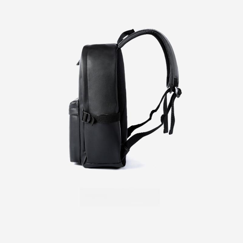 Men Leather Laptop Backpack Travel Backpack High Quality Fashion Knapsack Bags for Male 20-35L