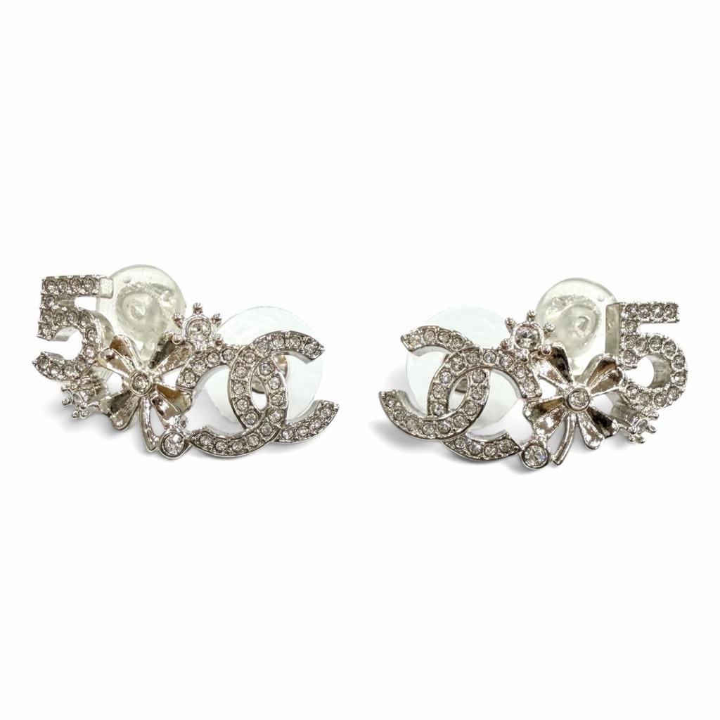 Excellent CHANEL Pierce Silver Women B23P Used