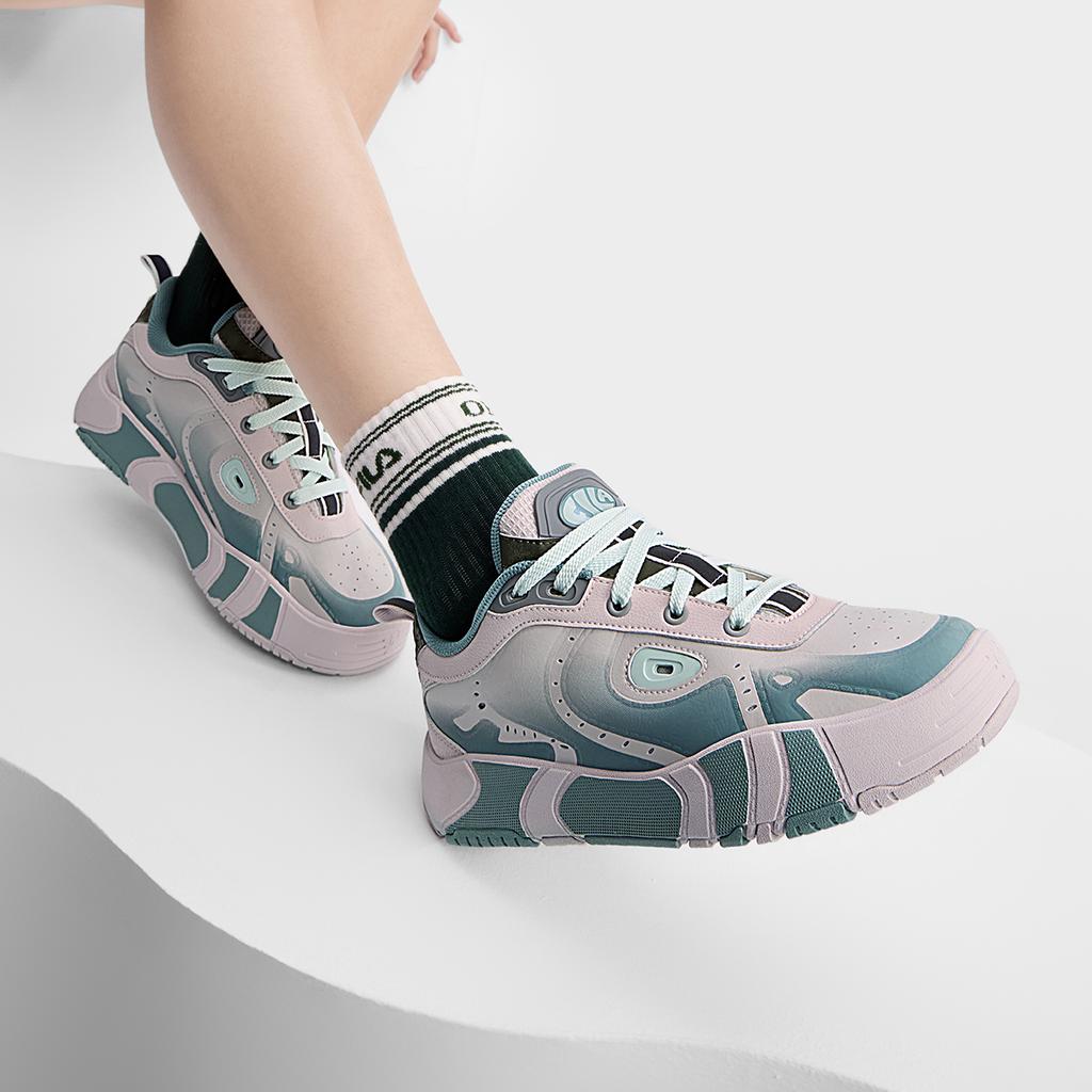 FILA Melt Fashion Versatile Low-Top Skate Shoes Women Sneakers Pink Green F12W431201FHW