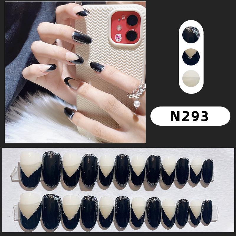 

Трансграничные французские минималистичные блестящие серебристые V-образные накладные ногти - Сладкий и крутой стиль